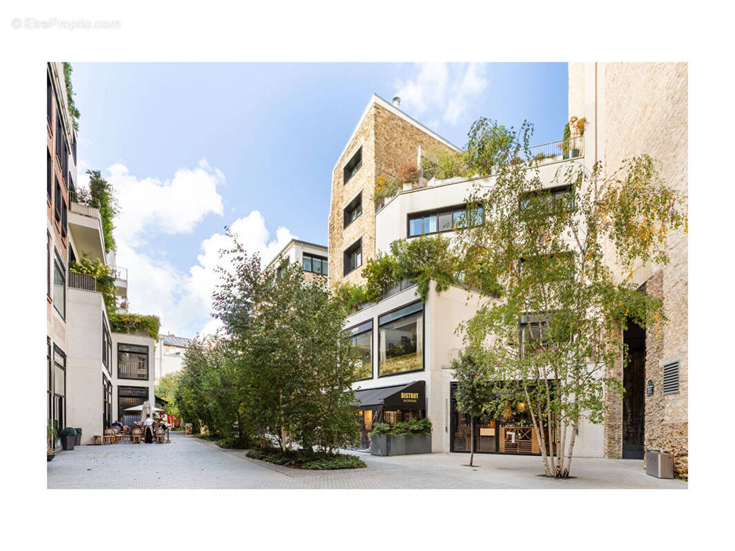 Appartement à PARIS-7E