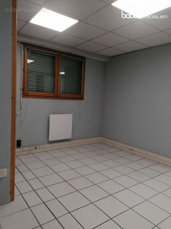 Commerce 131 m² à Villard-De-Lans  - photo 3