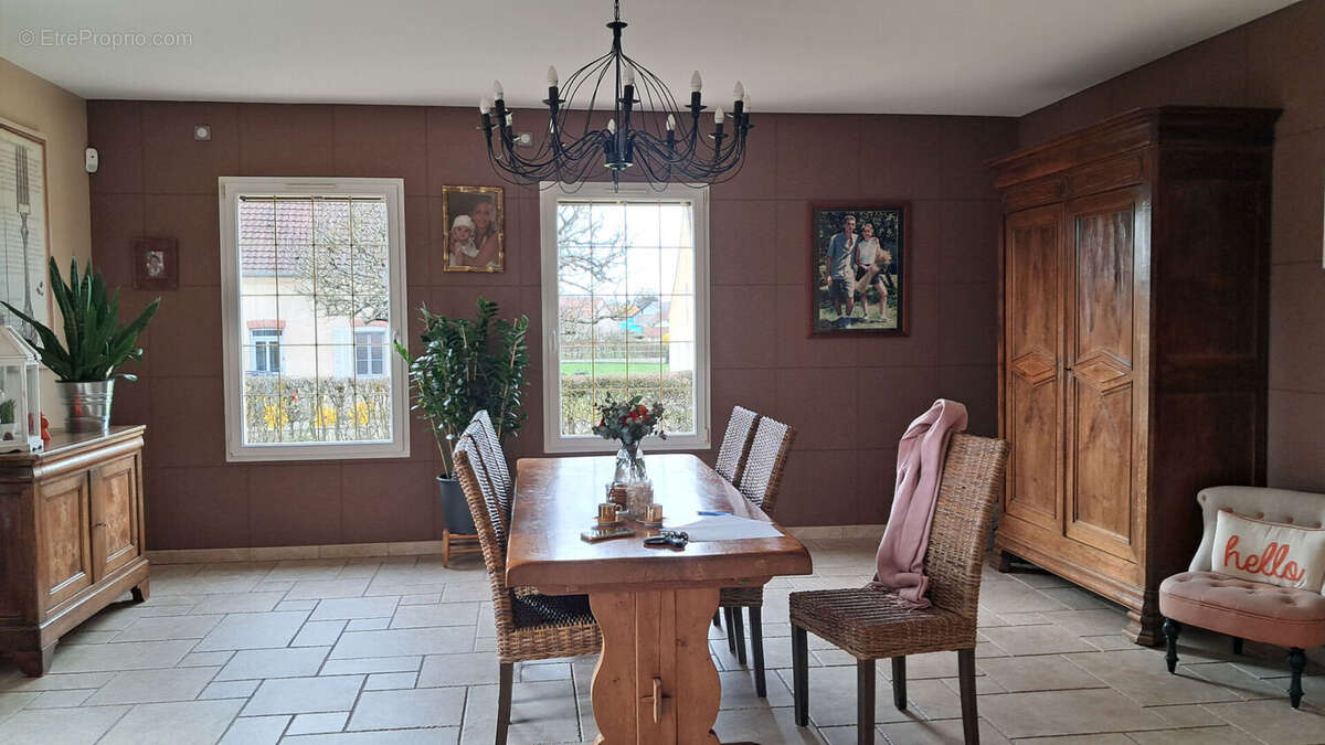 Photo 8 - Maison à CHALON-SUR-SAONE