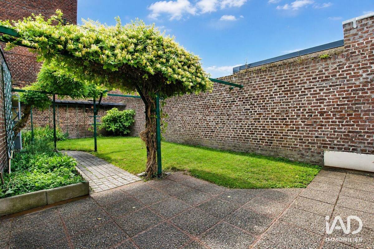 Photo 1 - Maison à AMIENS