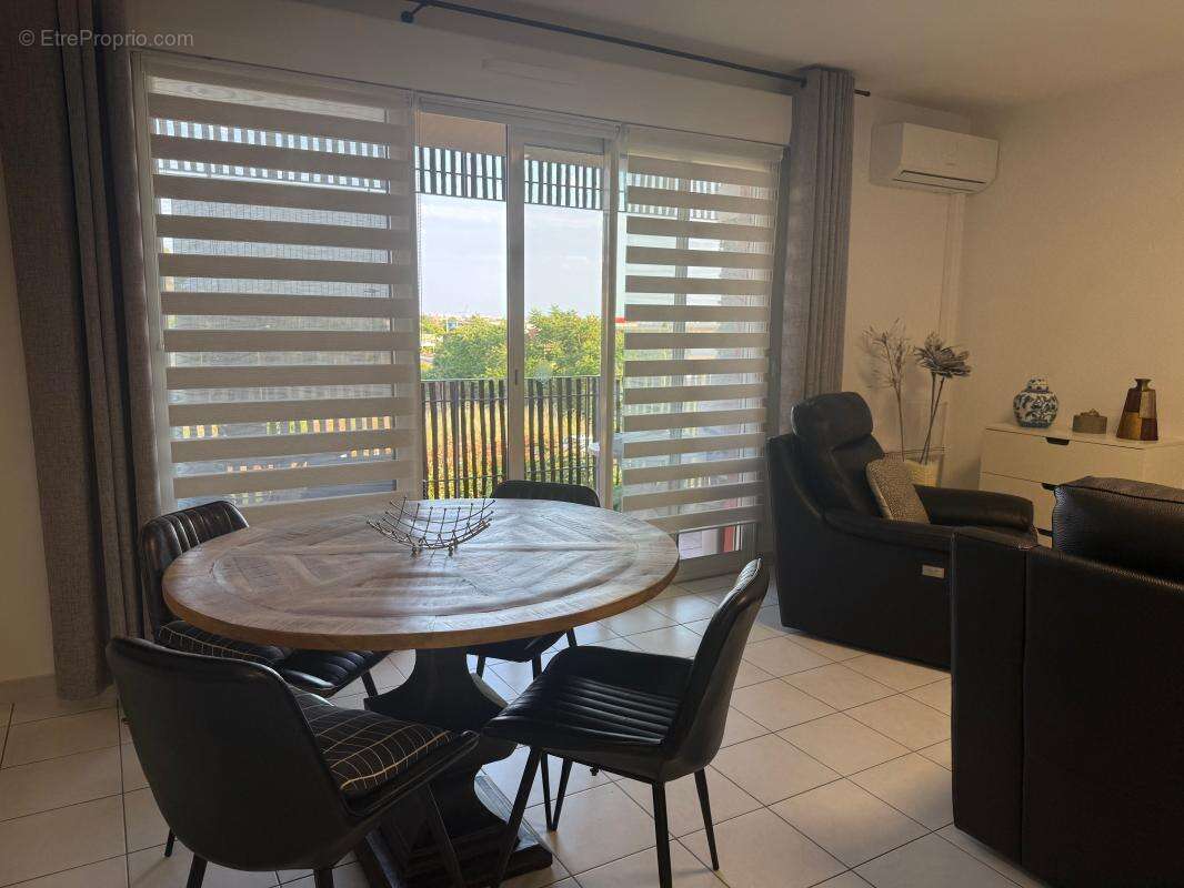 Appartement À Vendre vu étang de Thau - photo 12
