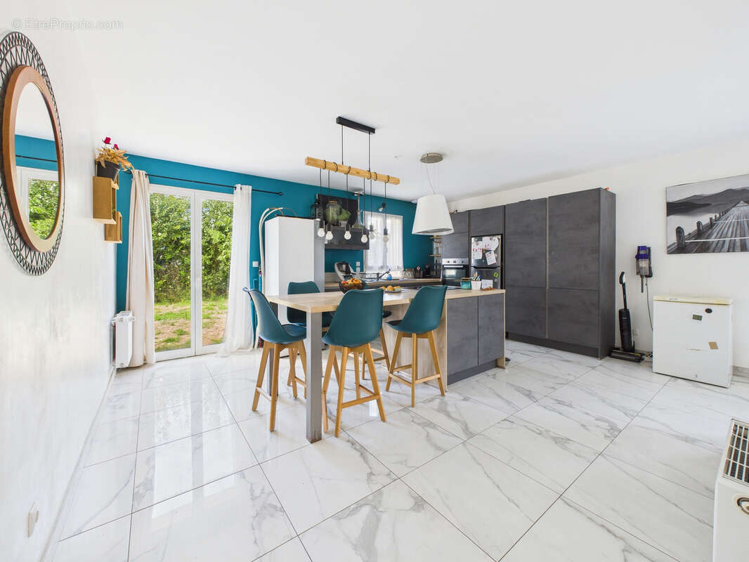 Maison à CHAILLY-EN-BIERE