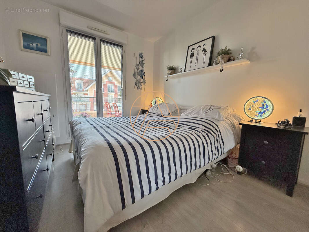 Appartement à SAINT-MAUR-DES-FOSSES