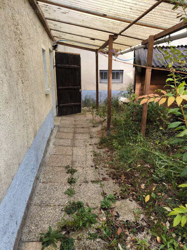 Maison à ROUMAZIERES-LOUBERT