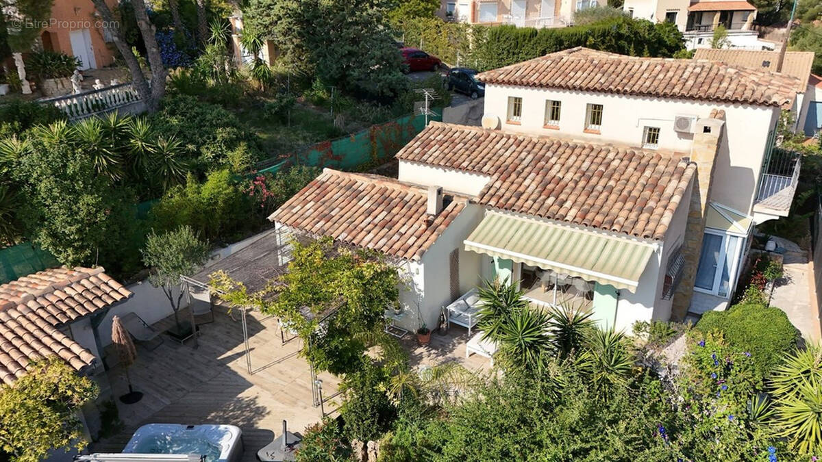 Maison à BANDOL