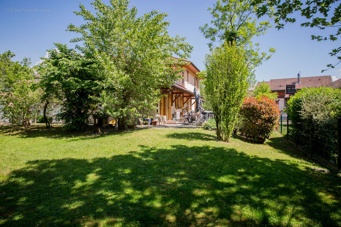 Maison à BONNEVILLE