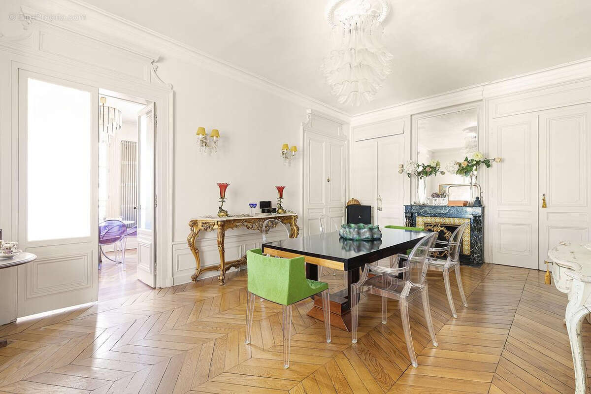 Maison à CALUIRE-ET-CUIRE