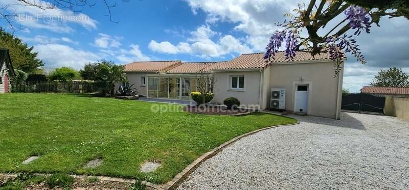 Maison à L&#039;ABSIE