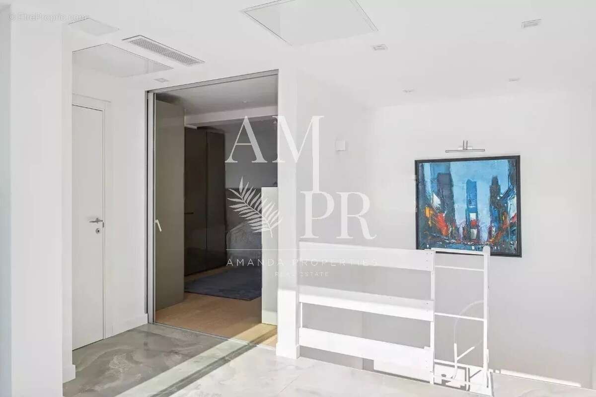 Cannes Californie Superbe duplex de 124 M2 en dernier étage avec 75M2 de terrasse - photo 23