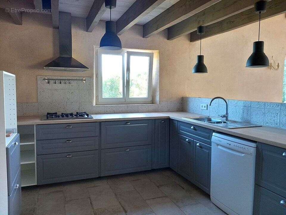 Maison 145 m² à Seissan  - photo 6