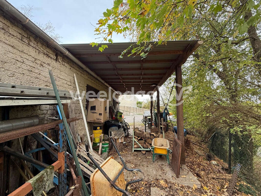 Maison à CONDECOURT