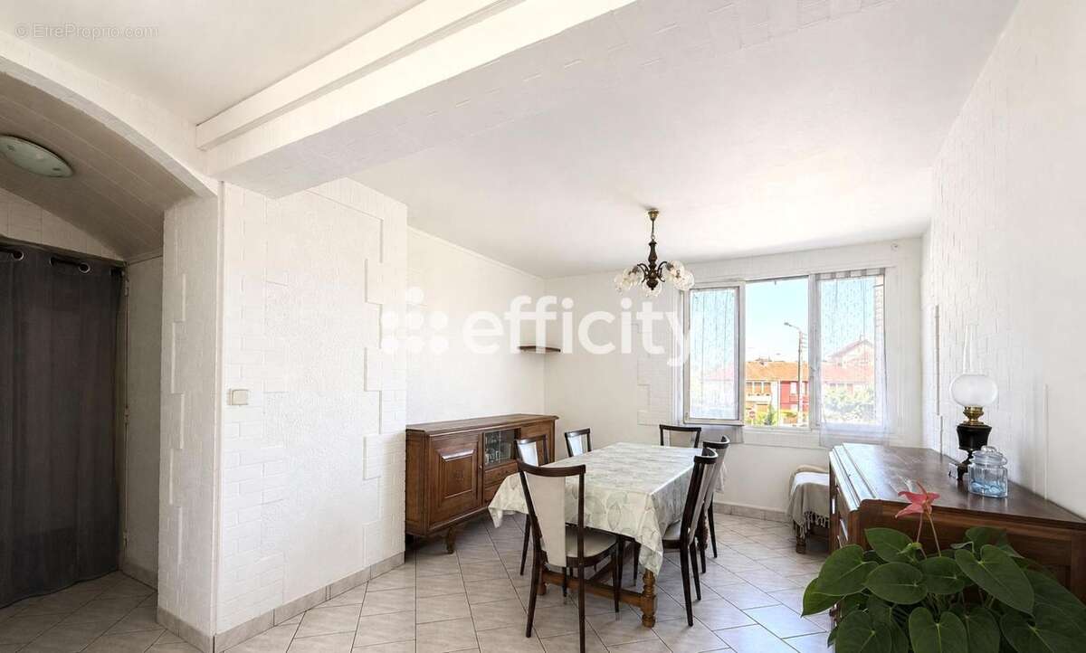 Appartement - photo 2