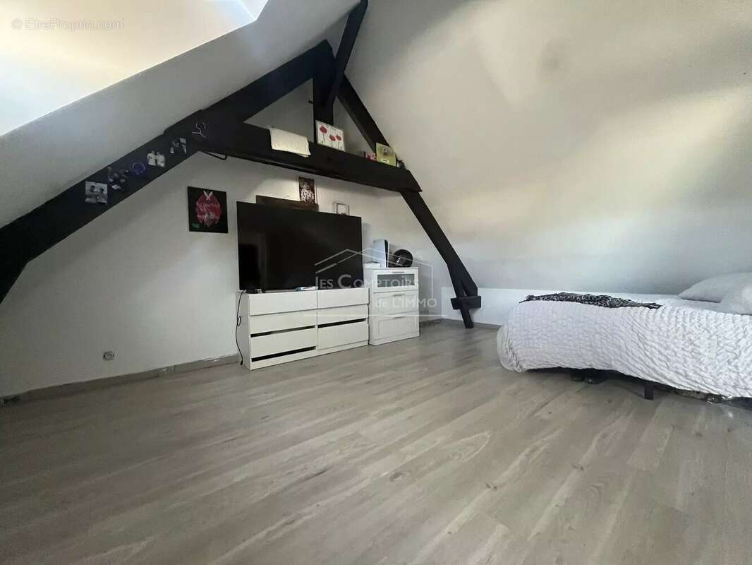 Trignac, Maison en pierre 4 chambres - photo 9