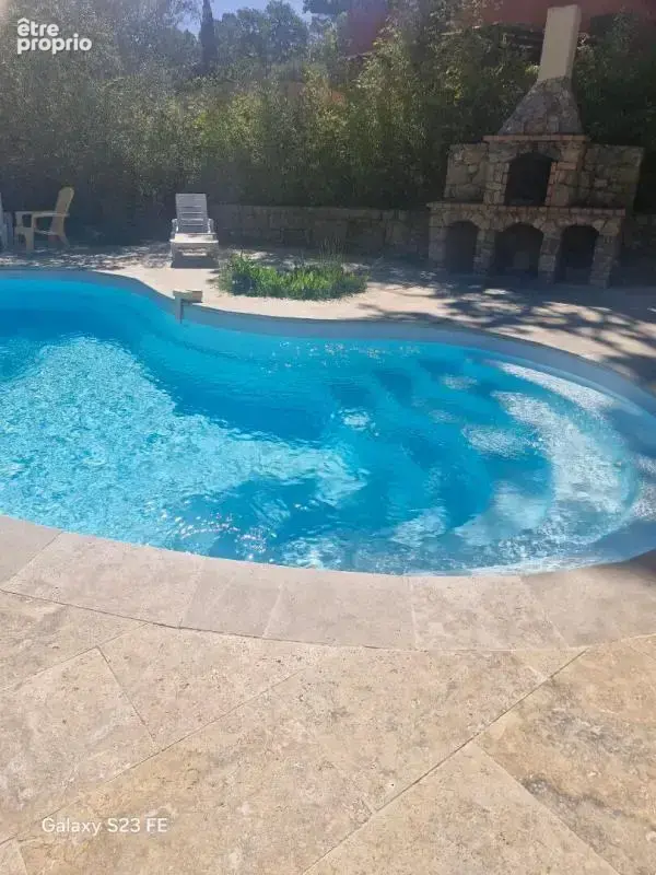 Au Thoronet Maison de 2019 7 pièce(s) 167 m2, terrain 600m², piscine-chauffée - photo 3