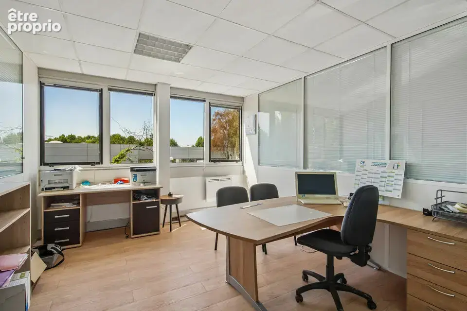 Bien immobilier à vendre à Saint-Thibault-Des-Vignes (77400) - photo 2