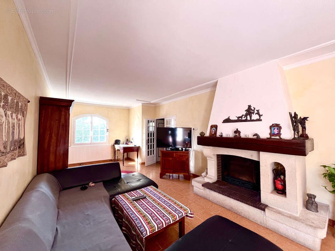 Maison à CARRY-LE-ROUET