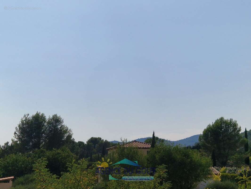 Maison à CUGES-LES-PINS