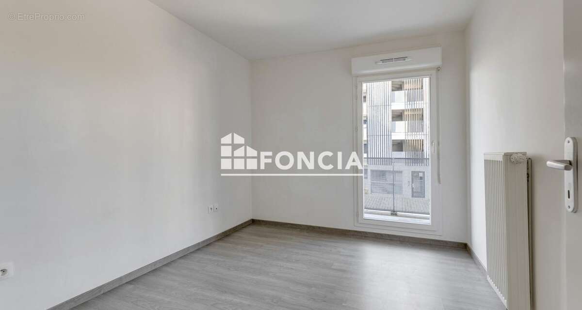 Appartement à MONS-EN-BAROEUL