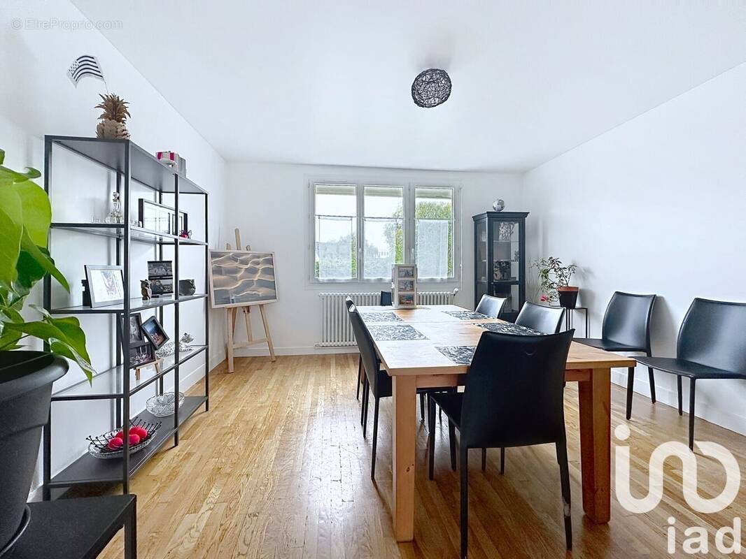 Photo 1 - Maison à BRETTEVILLE