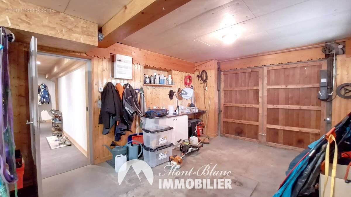 À proximité de Sallanches – Grande maison familiale avec piscine et possibilité d'appartement indépendant - photo 21