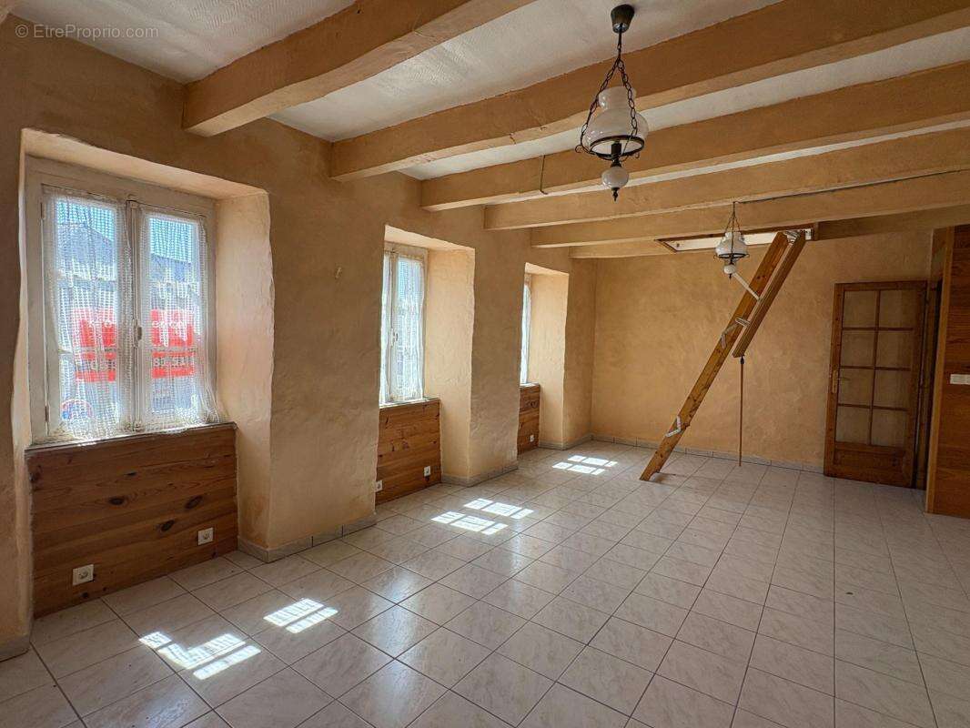 Maison de village – partiellement rénovée - photo 4