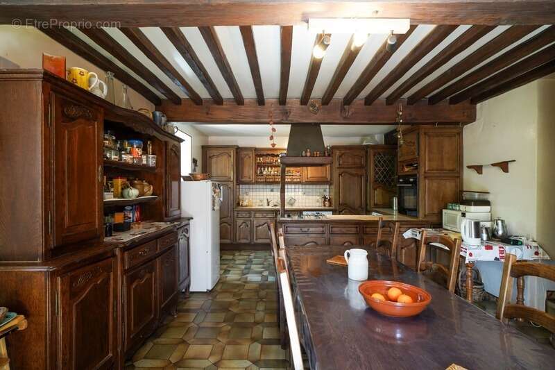 Maison à vendre 8 pièces EMERINGES (69) - photo 11