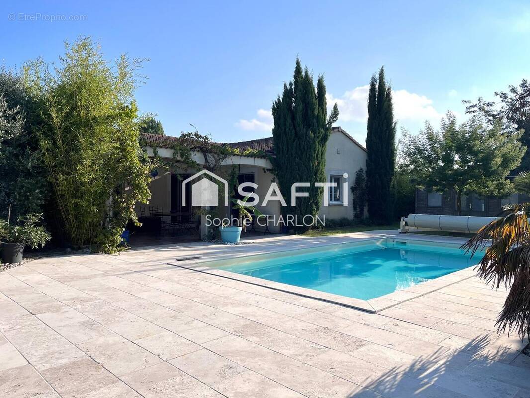 Photo 1 - Maison à ROMANS-SUR-ISERE