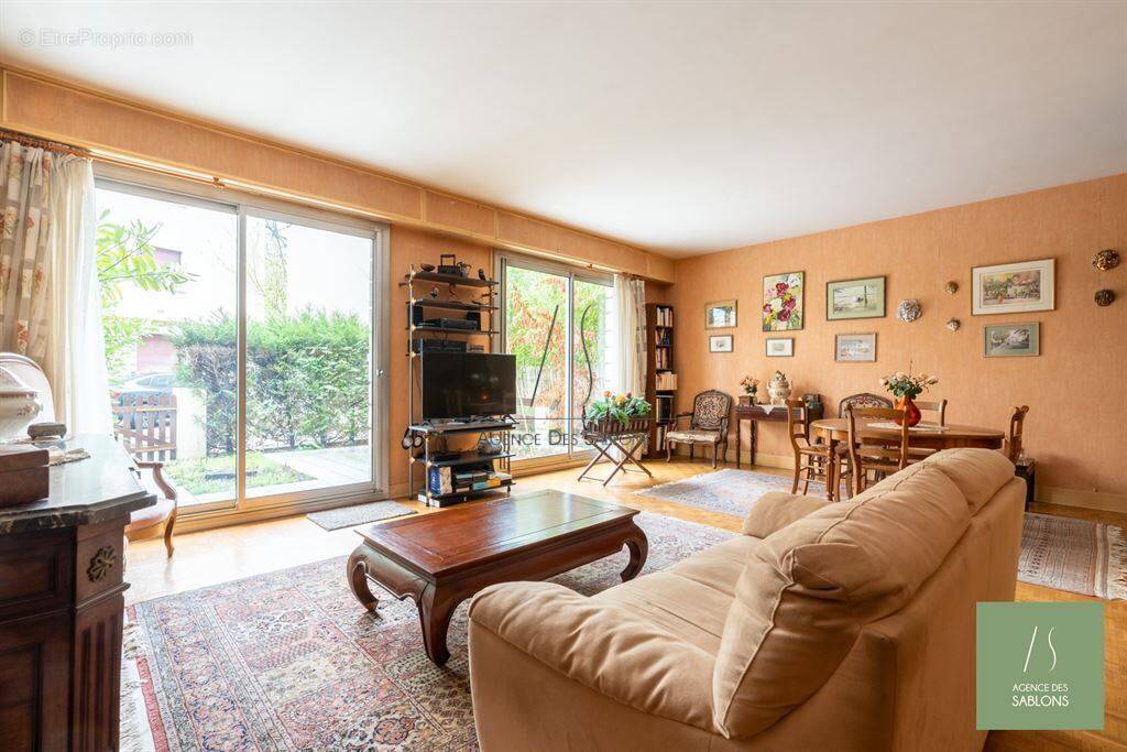 Appartement à LE VESINET
