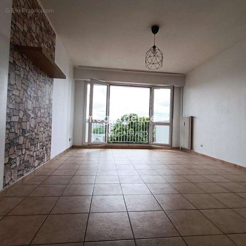 T3 66m2 lumineux ideal premier achat - photo 4