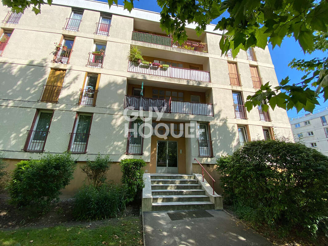 Appartement à CHELLES