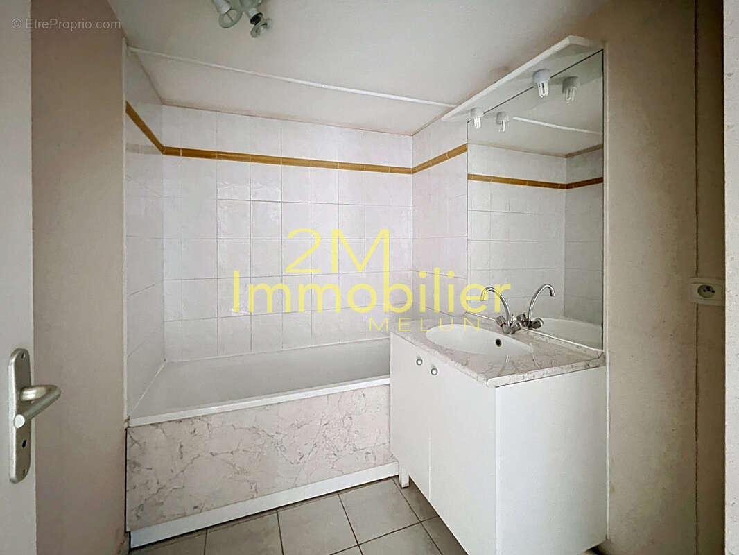 Appartement à DAMMARIE-LES-LYS
