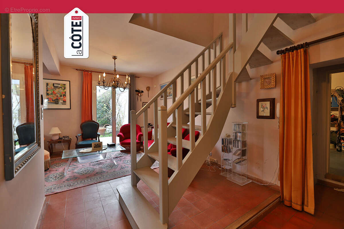 Maison à SAUSSET-LES-PINS