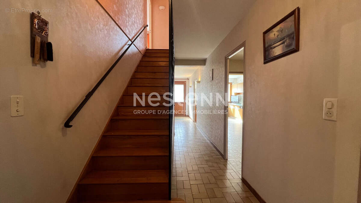 Maison à LES HAUTS-DE-CHEE