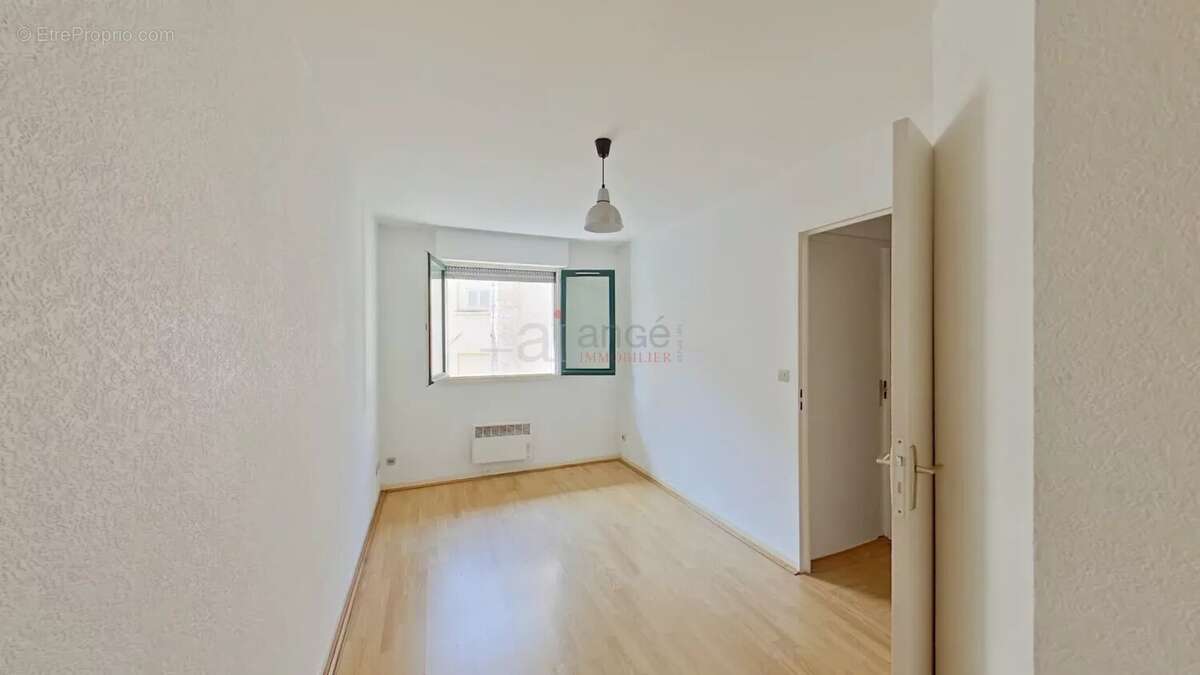 Appartement à LYON-1E