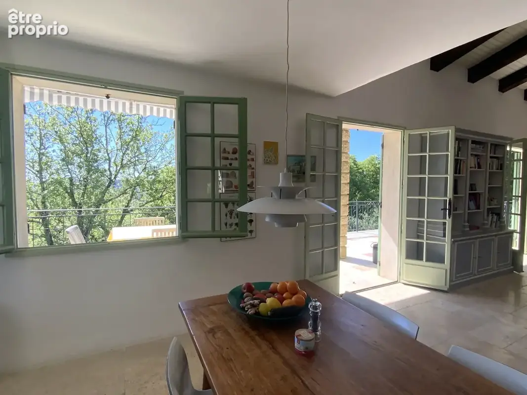 Villa avec vue imprenable à seulement 6 km d'Uzès. - photo 7