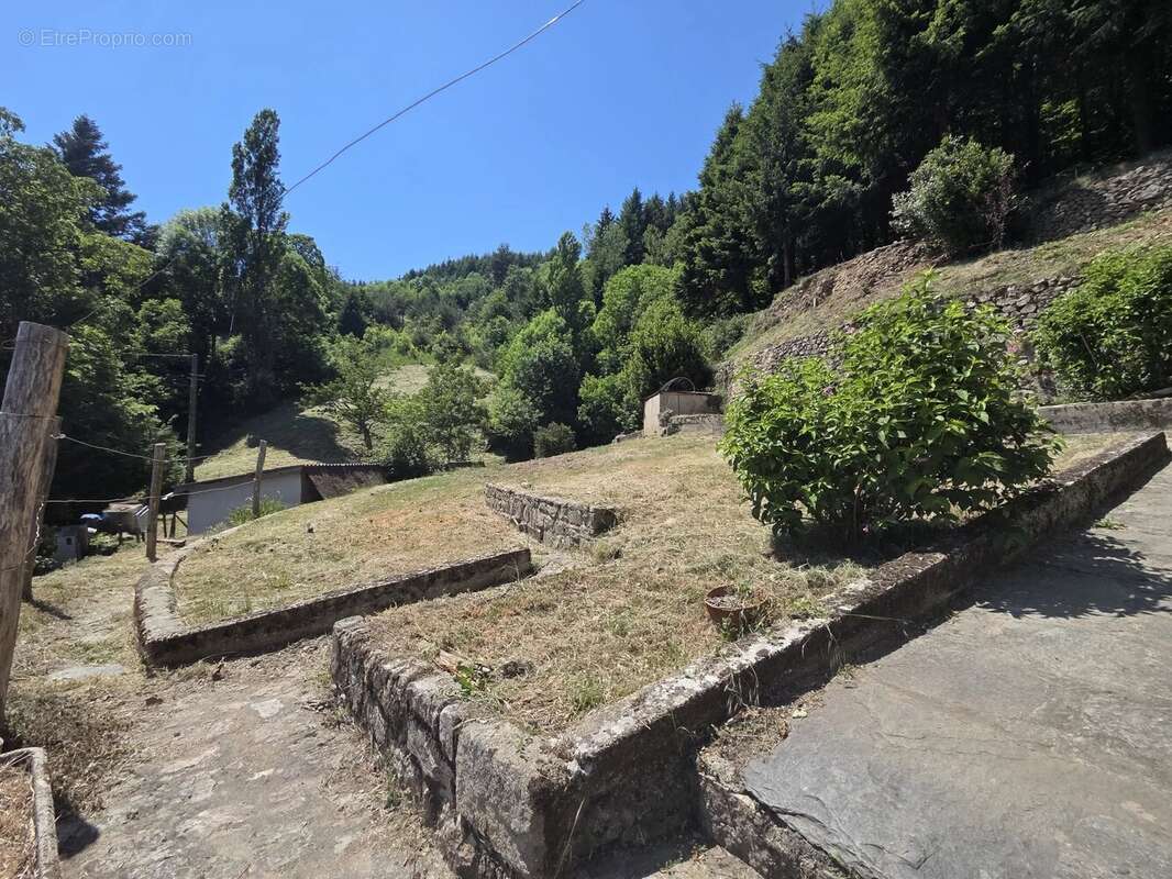 Maison à NONIERES