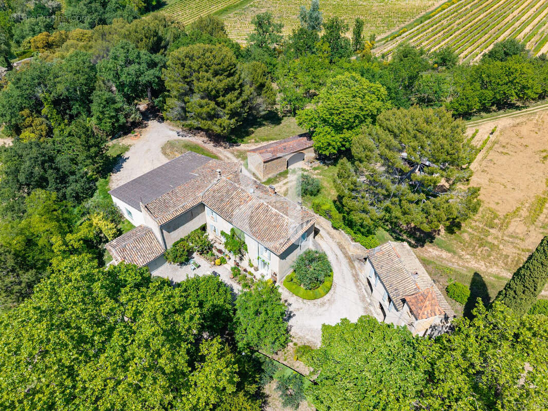 Maison à VAISON-LA-ROMAINE