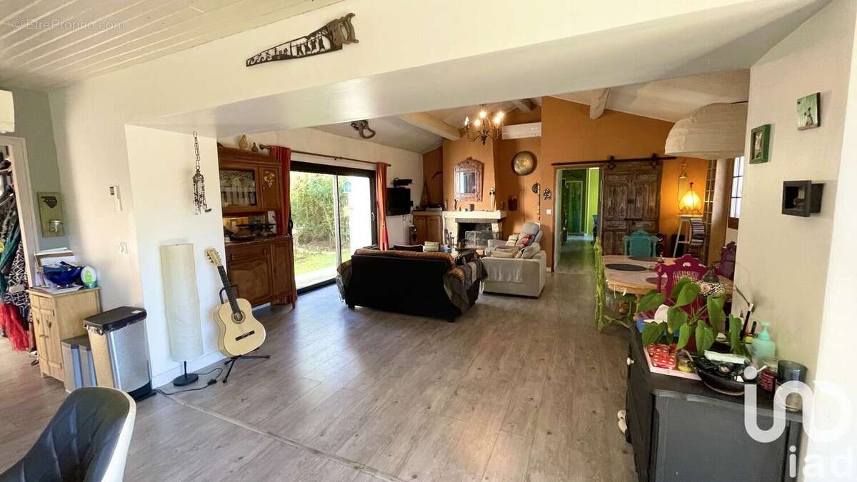 Photo 6 - Maison à JAU-DIGNAC-ET-LOIRAC