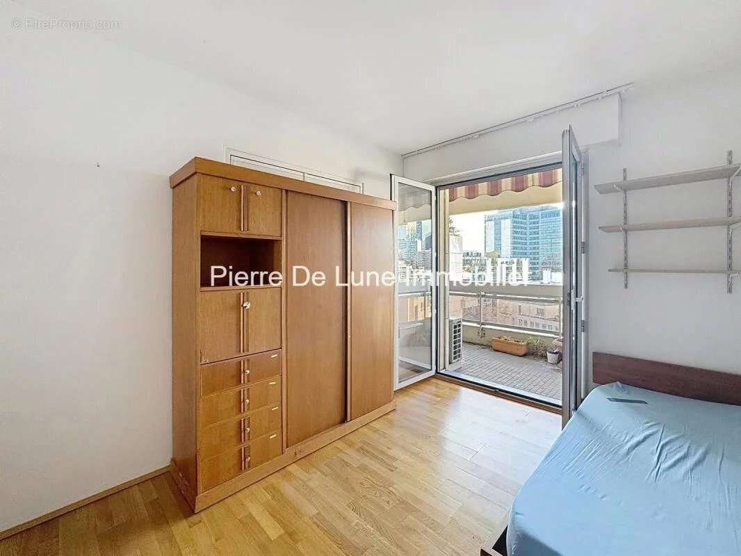 Lumineux T3 Résidence Services Séniors Hespérides Courbevoie - photo 5