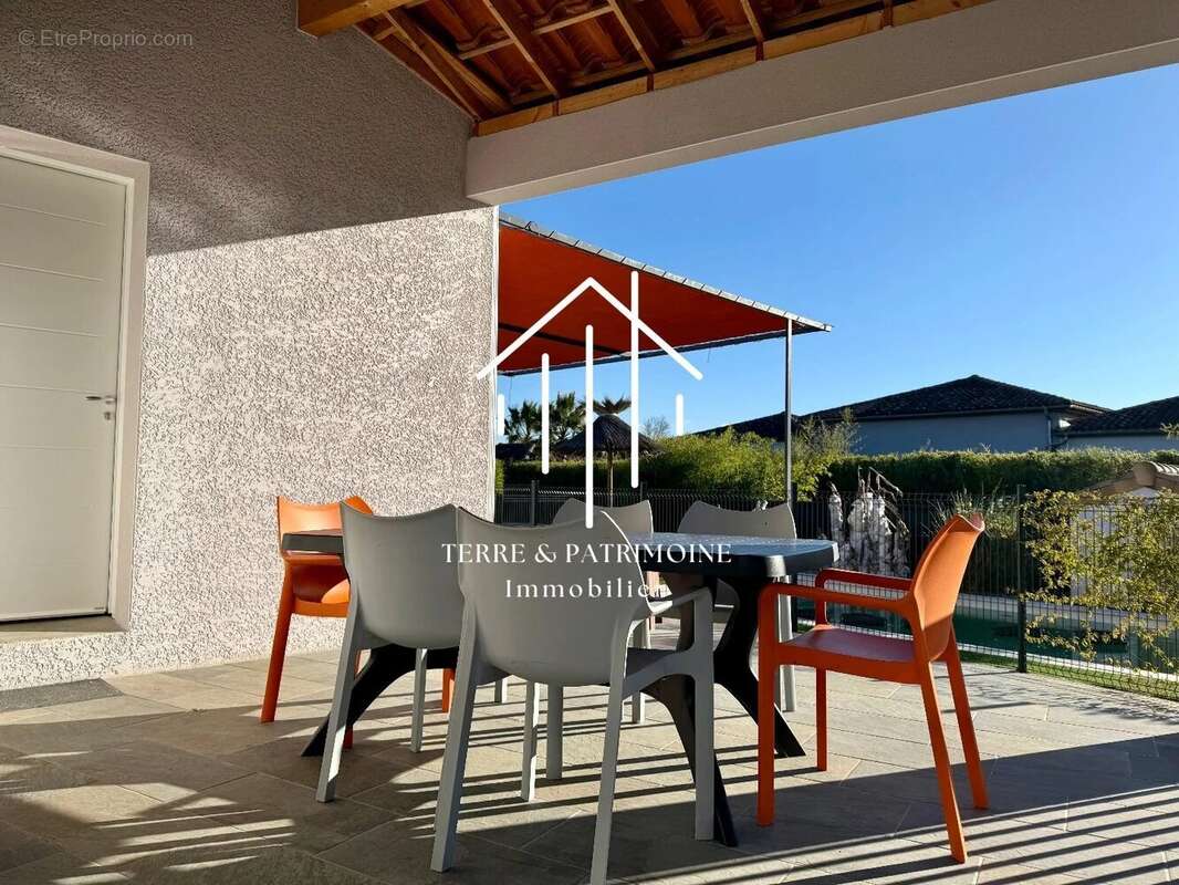 Maison à VALLON-PONT-D'ARC