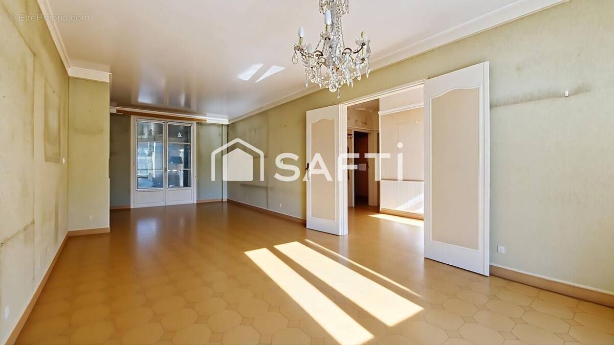 Photo 1 - Maison à MONTREUIL
