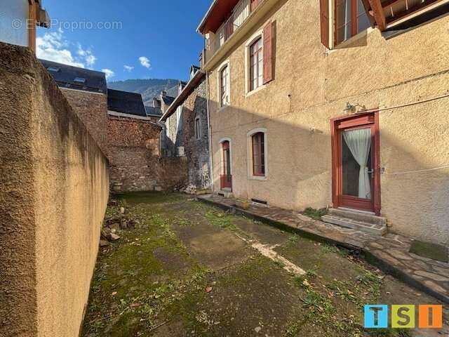 Appartement à BAGNERES-DE-LUCHON