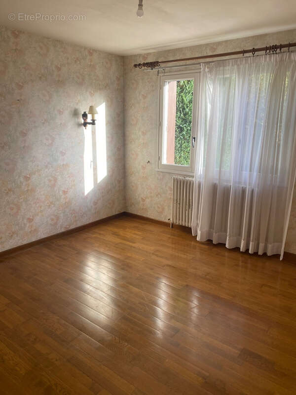 Maison à MINIAC-MORVAN