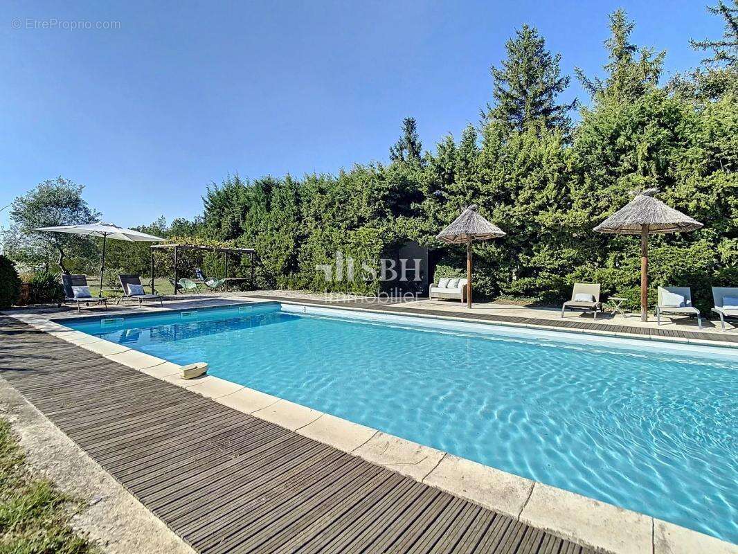 Propriete familiale de caractere avec piscine à pernes les fontaines - photo 24