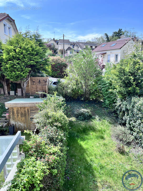 Maison de 5 pièces - 107 m2 - Beau jardin - photo 15