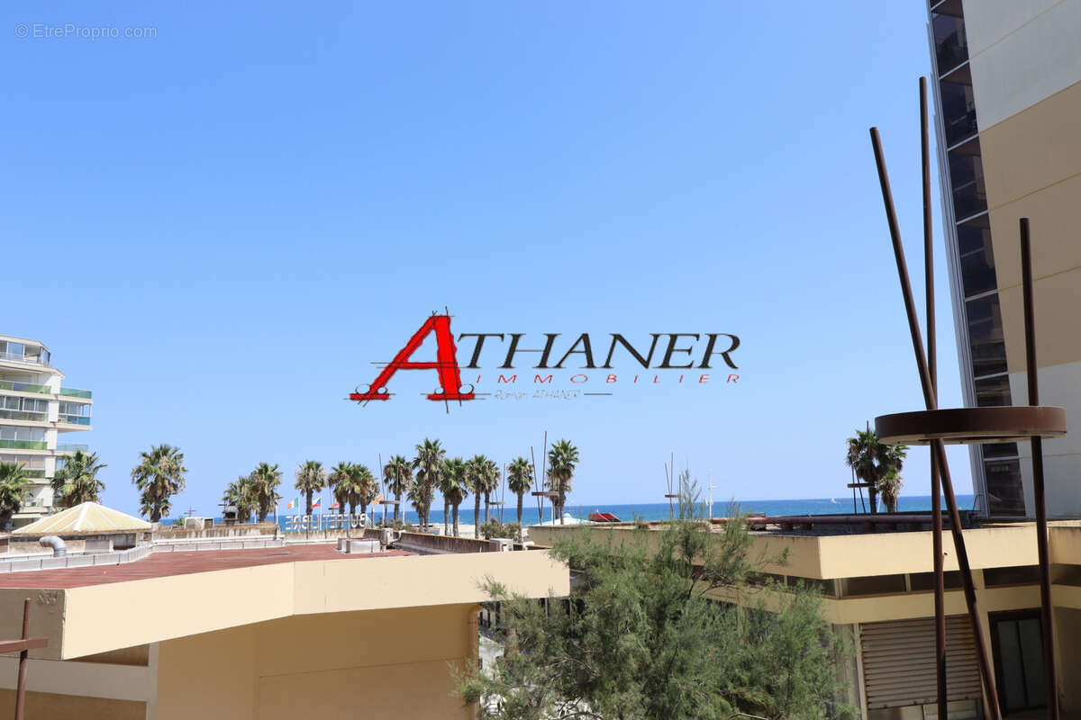 T2 bis -29m2 - terrasse - piscine et vue mer - photo 10