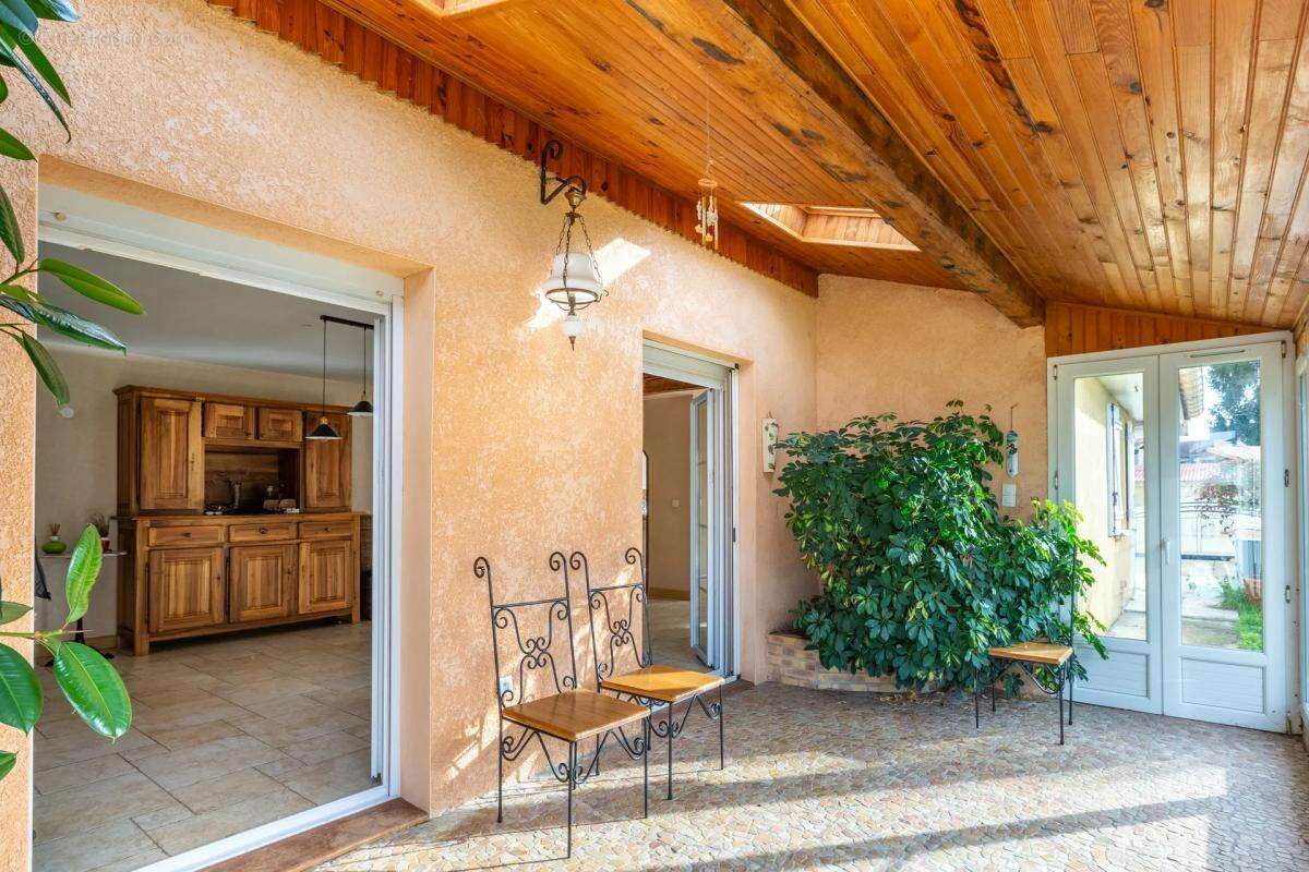 Maison à CHATEAU-GAILLARD