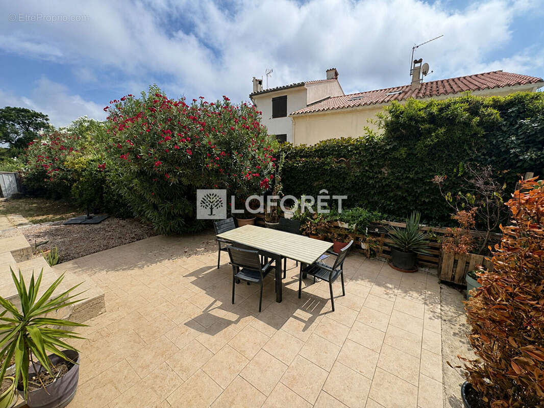 Maison 3 faces, 133m2 sur terrain piscinable 847m2. 299 000 - photo 16