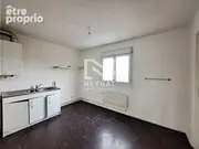 Appartement à LUZY