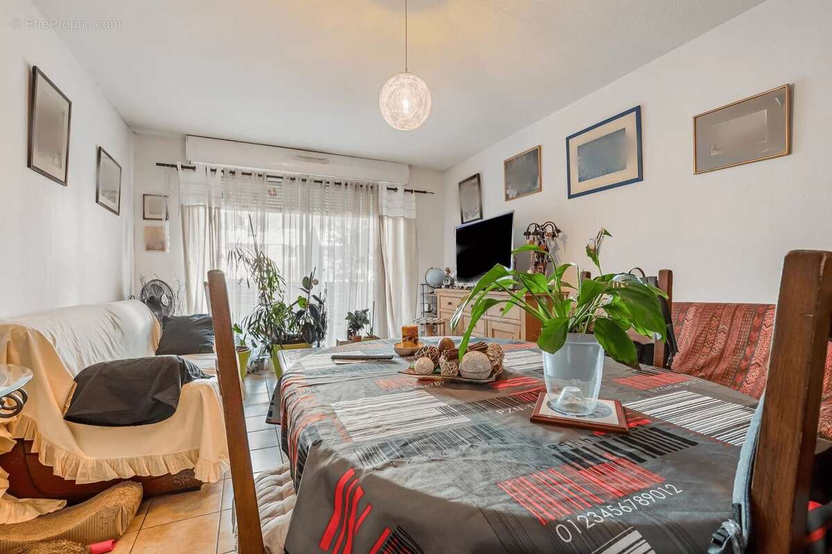 Appartement à BEZIERS